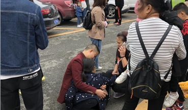 蒲江服务区切实履行社会责任好人好事不断涌现