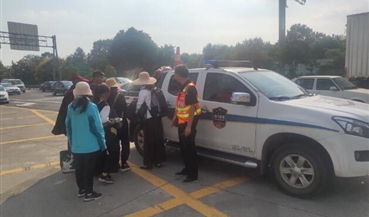 热忱服务救助藏族同胞