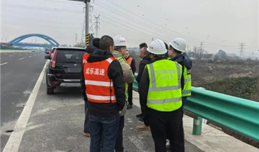 匠心·精丨全覆盖排查 把好通行“细节关”